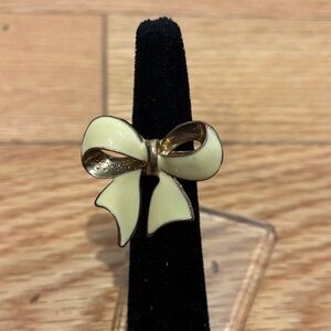 Cream and Gold Bow Ring